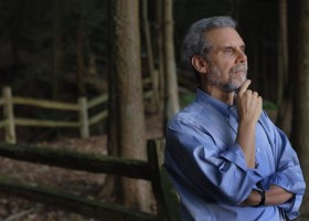 Daniel Goleman: "Los niños aprenden la inteligencia emocional en la vida" | Recurso educativo 744640